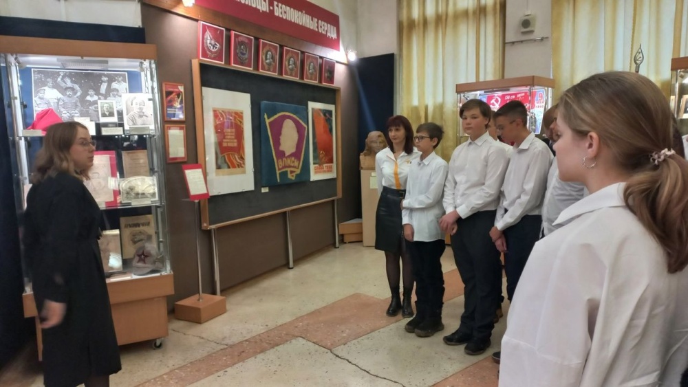 Слово о директоре.